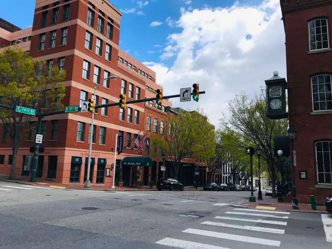 Cary Street in downtown Richmond, Virginia.